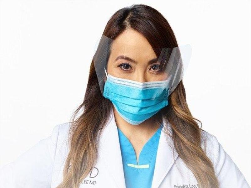 Dr. Pimple Popper: la dottoressa schiacciabrufoli