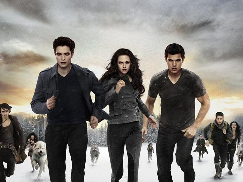 The Twilight Saga: Breaking Dawn -..
